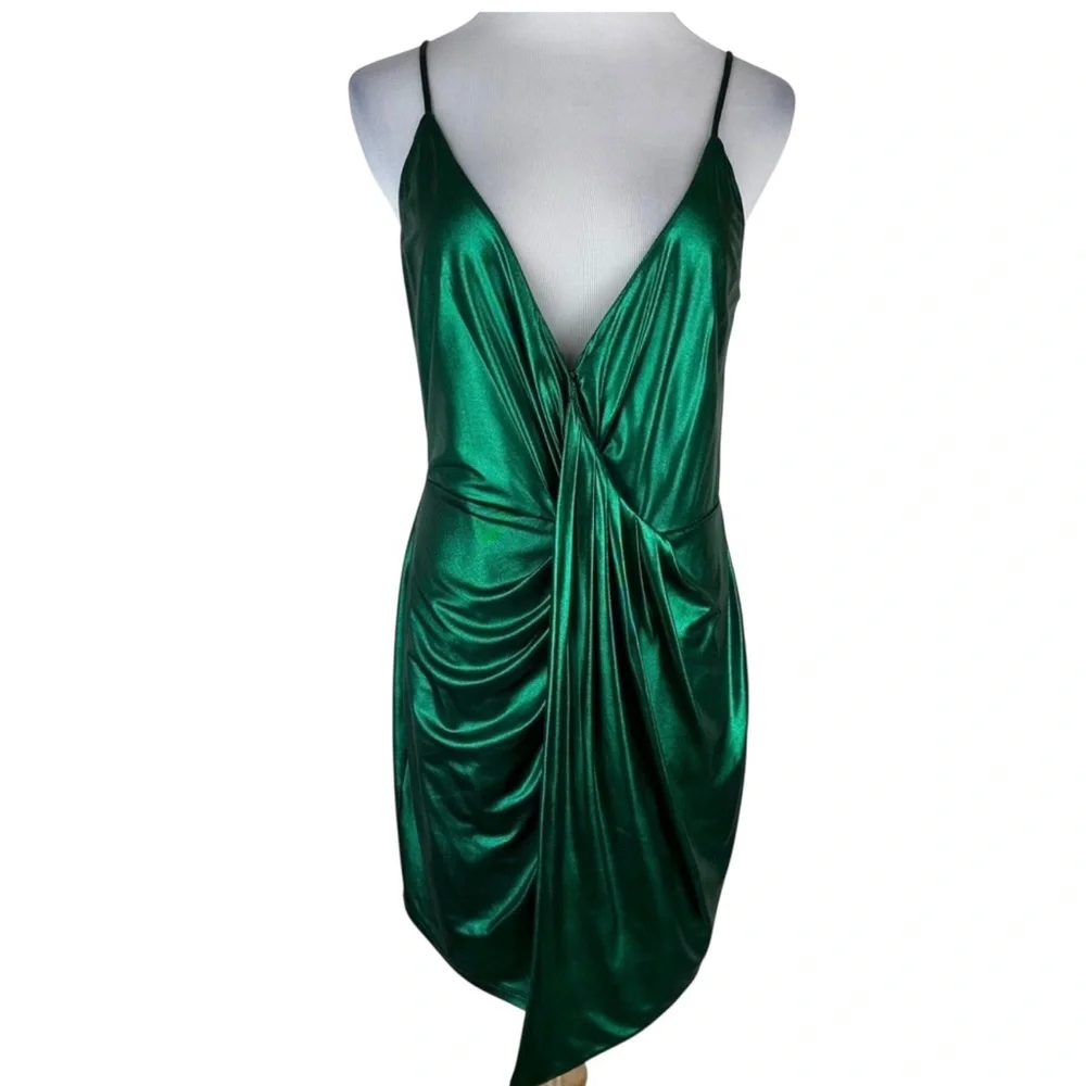 HOURS Emerald Metallic Draped Ruched Mini Dress XS Cocktail Holiday NYE Revolve - Picture 2 of 8